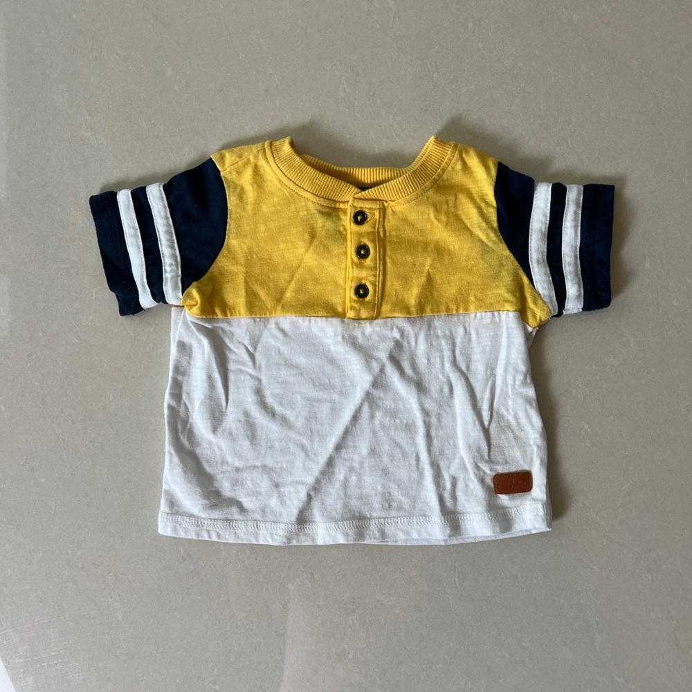 7 For All Mankind Yellow and White Kids Tee with Navy Sleeves